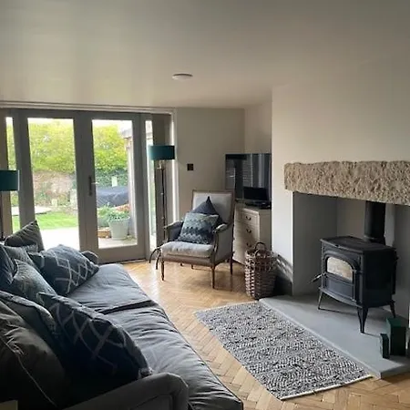 Hidden Stay, Elegant With Free Parking * Χαρογκέιτ